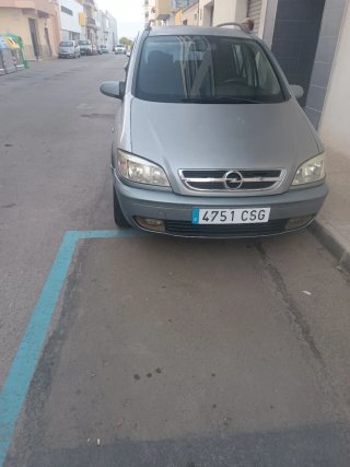 Opel Zafira 2003