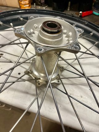 Buje Trasero KTM 19 + Aro D.I.D Dirt Star