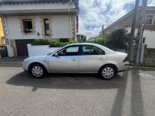 Ford Mondeo 2002