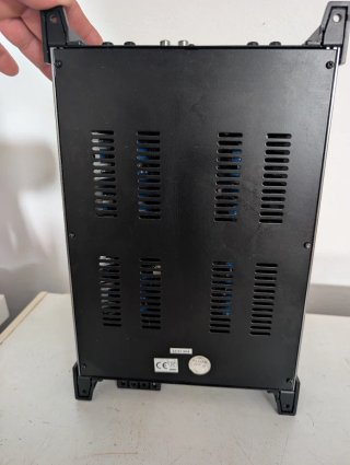 Etapa Basalt 300W 4 Canales LA504