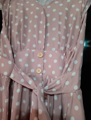 Vestido rosa lunares sin mangas