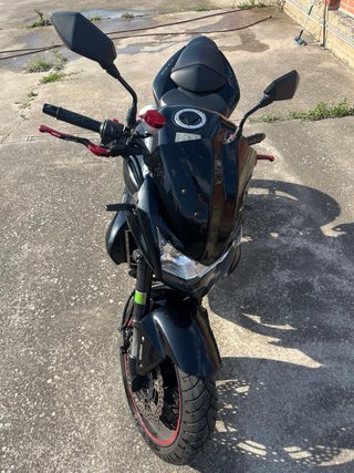 Kawasaki Z750 ABS Negra