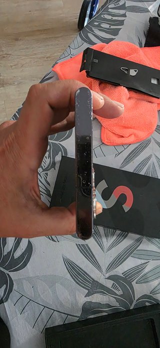 Samsung Galaxy S22 Ultra Coral