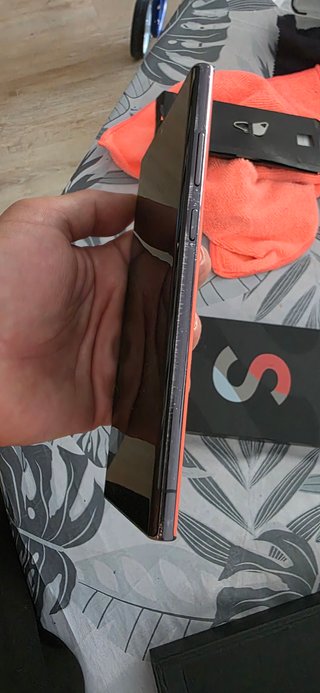 Samsung Galaxy S22 Ultra Coral