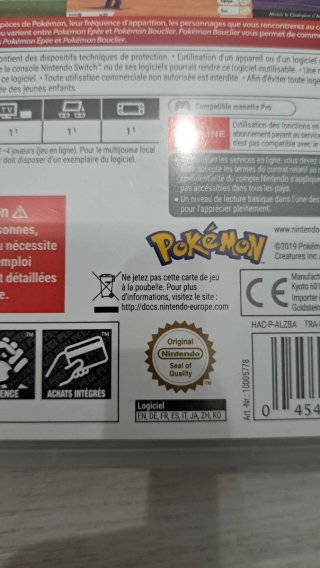 Pokemon Scudo - Nintendo Switch Ita-Fra-Esp-Eng