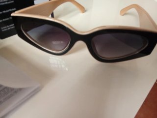 Gafas Chanel Negras y Beige