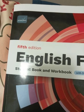 English File 5th Edition A1/A2. Student's Book ...