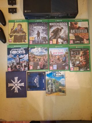 Xbox One 500 GB con giochi e accessori