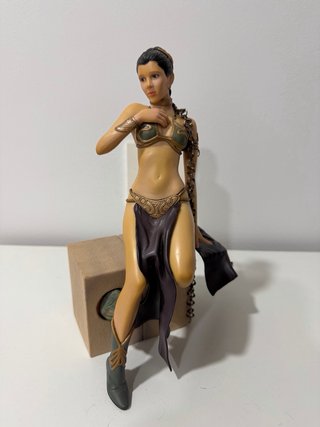 Figura Star Wars Leia Esclava - Slave Leia