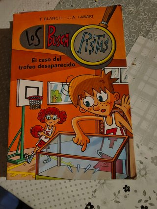 Ruedas y el enigma del campamento moco tendido