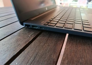 Portátil HP 255 G8 Ryzen 5 16GB RAM gris