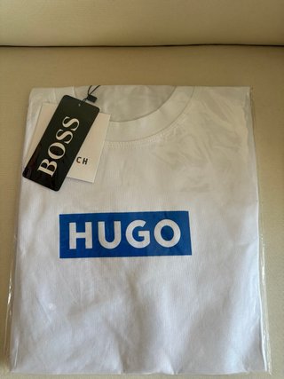 Camiseta Hugo Boss blanca