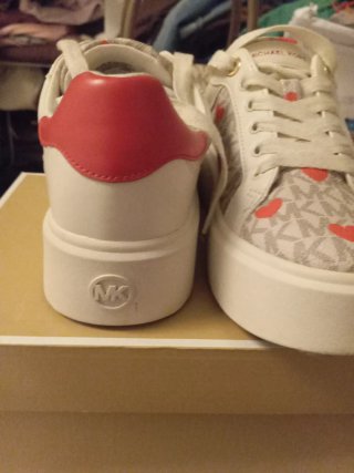 Zapatillas Michael Kors Corazones Blancas Rojas