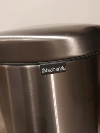 Cubo basura Brabantia 20L pedal acero inoxidable