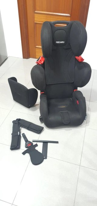 Silla de coche RECARO YOUNG SPORT negra