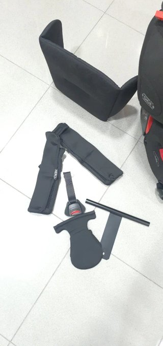 Silla de coche RECARO YOUNG SPORT negra