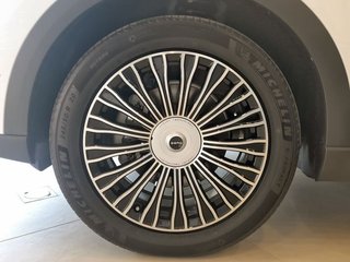 Ebro S900 PHEV 1.5 TGDI 3DHT 4X4 Luxury