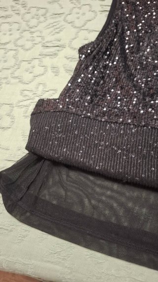 Top lentejuelas Springfield negro
