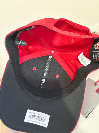 Cappellino New Era x Ducati firmato Dall'Igna