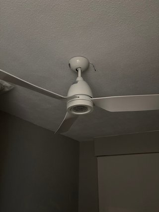 Lámpara ventilador de techo blanca