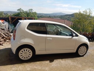 Volkswagen up! 2012