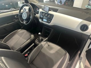 Volkswagen up! 2012