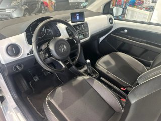 Volkswagen up! 2012