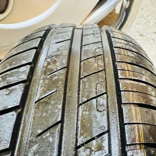 Neumático Goodyear 195/65R15 91V EfficientGrip