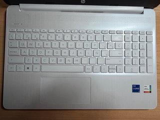 Portátil HP i1255u 16GB RAM 512GB SSD