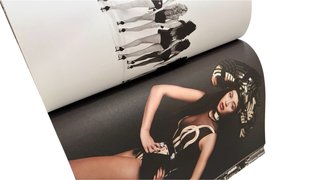 Beyoncé The Mrs. Carter Show Tour Book