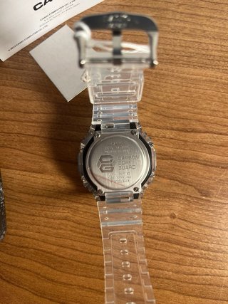 Reloj Casio G-Shock Transparente