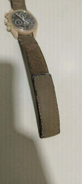 Omega x Swatch MoonSwatch Beige