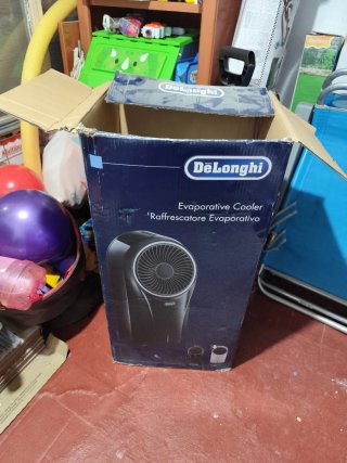 Climatizador DeLonghi Blanco y Azul