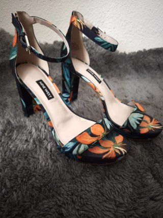 Sandalias Nine West Talla 39.5 Estampado Floral