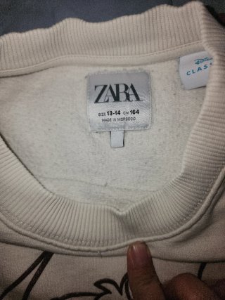 Sudadera blanca con estampado de Stitch 13/14