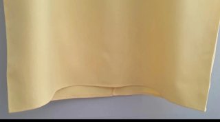 Vestido amarillo con volantes