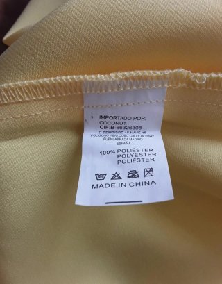 Vestido amarillo con volantes