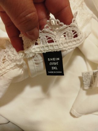 Blusa encaje blanca talla 3XXL