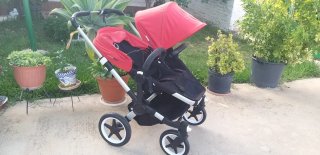 Carrito Gemelar Bugaboo Rojo y Negro