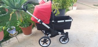 Carrito Gemelar Bugaboo Rojo y Negro
