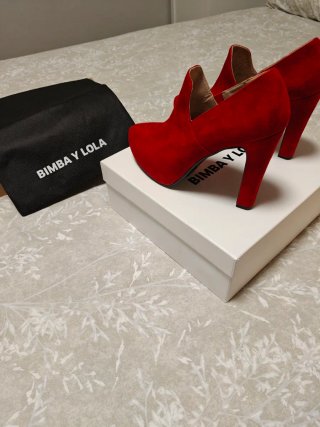 Zapatos Bimba y Lola T-39 Rojo