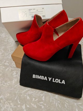 Zapatos Bimba y Lola T-39 Rojo