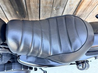 Harley Davidson XL883 Iron