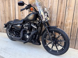 Harley Davidson XL883 Iron