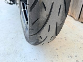 Harley Davidson XL883 Iron