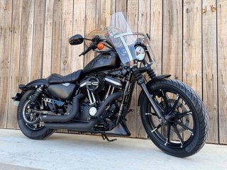 Harley Davidson XL883 Iron