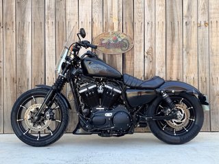 Harley Davidson XL883 Iron