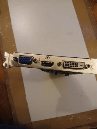 Placa Gráfica Asus CM 6330