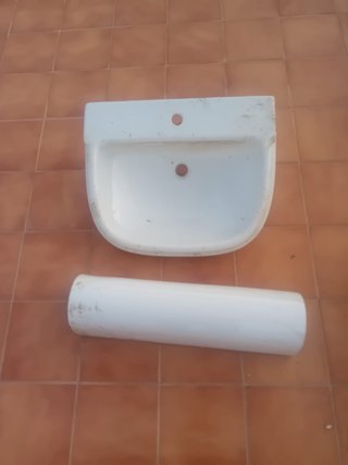 Lavabo de baño de porcelana blanco