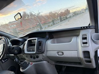Opel Vivaro 2012